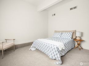 11109 116th Avenue NE, Kirkland WA 98033