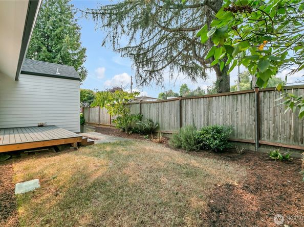8739 S 113th Street, Seattle WA 98178