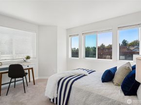 2152 N 112th Street 408, Seattle WA 98133