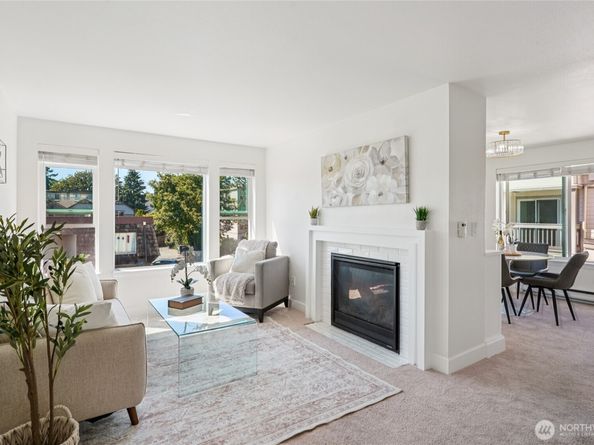 2152 N 112th Street 408, Seattle WA 98133