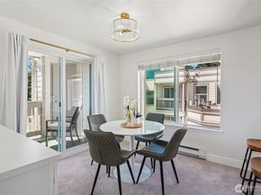 2152 N 112th Street 408, Seattle WA 98133