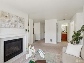 2152 N 112th Street 408, Seattle WA 98133