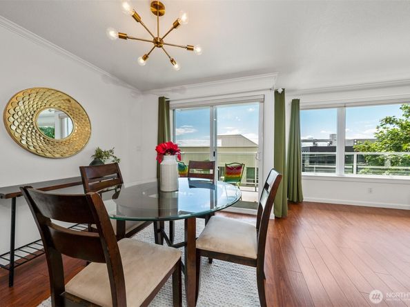 617 W Mercer Place 202, Seattle WA 98119