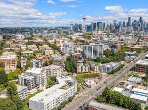 617 W Mercer Place 202, Seattle WA 98119