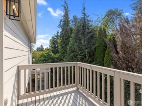 16233 8th Avenue NE, Shoreline WA 98155