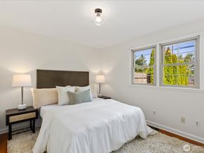 16233 8th Avenue NE, Shoreline WA 98155