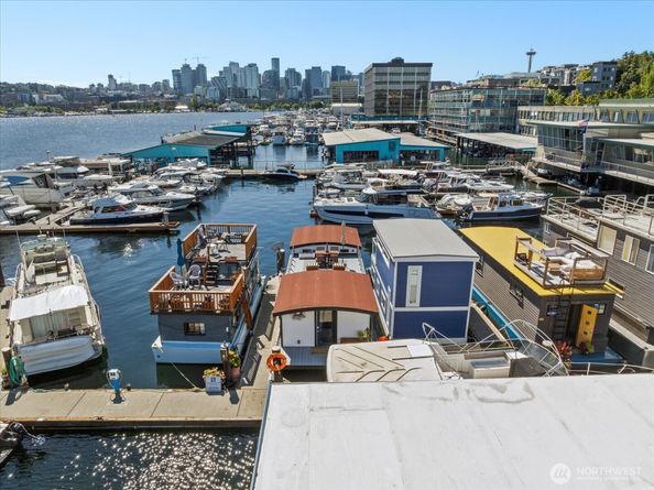 1900 Westlake Avenue N B11, Seattle WA 98109