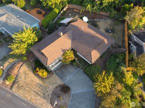 14201 SE 45th Street, Bellevue WA 98006