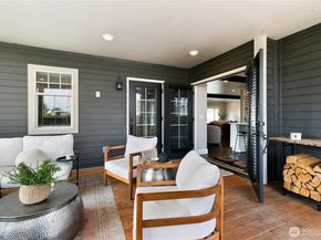 15220 9th Avenue SW, Burien WA 98166