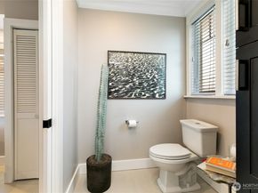 15220 9th Avenue SW, Burien WA 98166