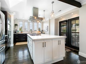 15220 9th Avenue SW, Burien WA 98166