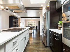 15220 9th Avenue SW, Burien WA 98166