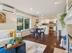 6562 5th Avenue NE C, Seattle WA 98115