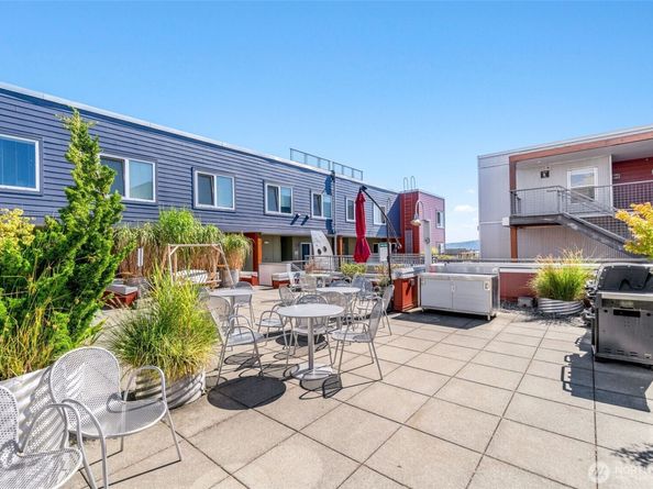 2440 Western Avenue 503, Seattle WA 98121