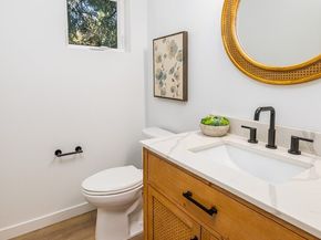 12033 40th Avenue NE A, Seattle WA 98125