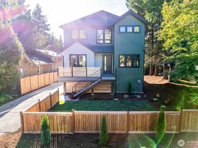 12033 40th Avenue NE A, Seattle WA 98125