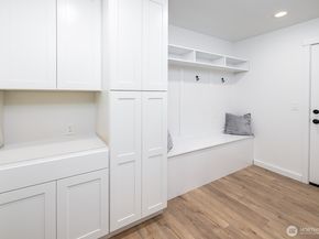 12033 40th Avenue NE A, Seattle WA 98125