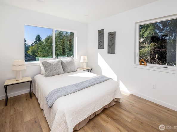 12033 40th Avenue NE A, Seattle WA 98125