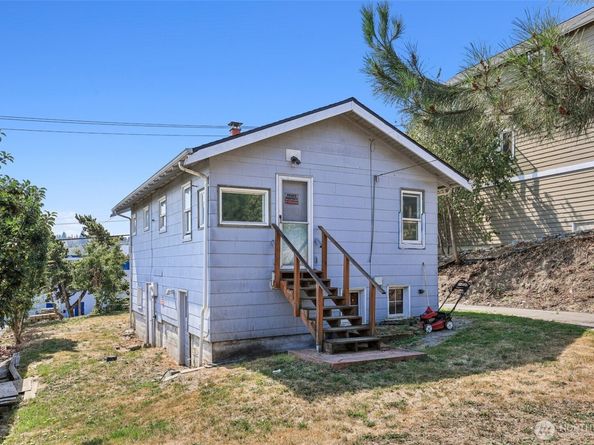 1234 S Director Street, Seattle WA 98108
