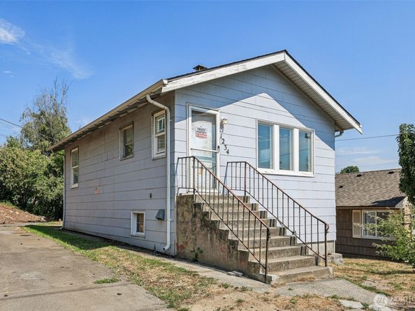 1234 S Director Street, Seattle WA 98108