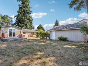 1217 NE 184th Street, Shoreline WA 98155