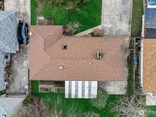11644 19th Avenue SW, Burien WA 98146