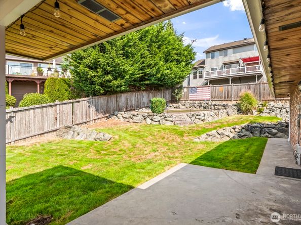 4220 59th Drive NE, Marysville WA 98270