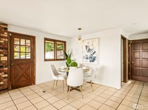 4220 59th Drive NE, Marysville WA 98270
