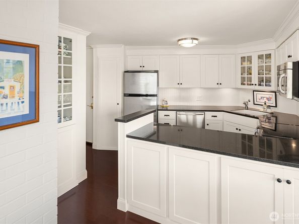 2360 43rd Avenue E 211, Seattle WA 98112