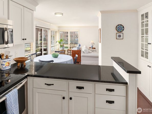2360 43rd Avenue E 211, Seattle WA 98112
