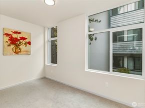 319 C Malden Avenue E, Seattle WA 98112