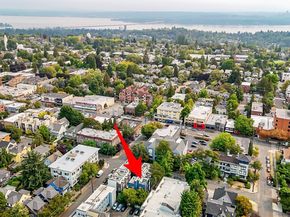 319 C Malden Avenue E, Seattle WA 98112
