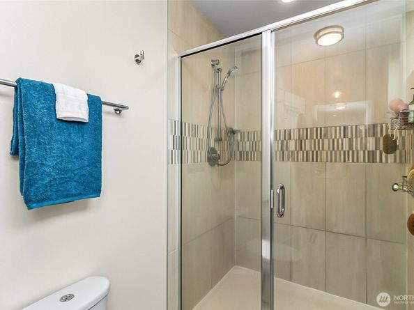 319 C Malden Avenue E, Seattle WA 98112
