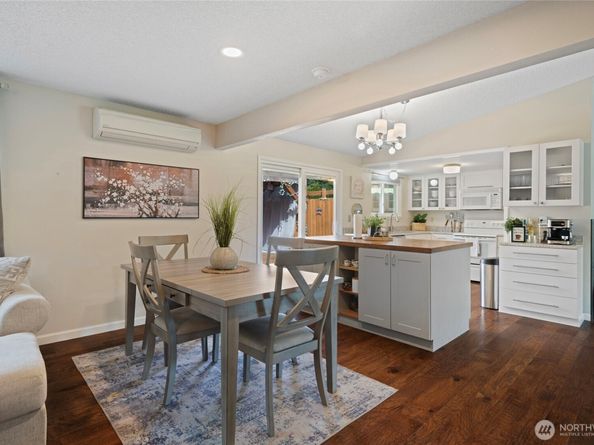 20065 Regin Court NE, Poulsbo WA 98370