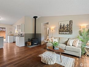 20065 Regin Court NE, Poulsbo WA 98370
