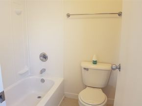 6517 31st Avenue S, Seattle WA 98108