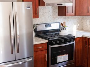 6517 31st Avenue S, Seattle WA 98108