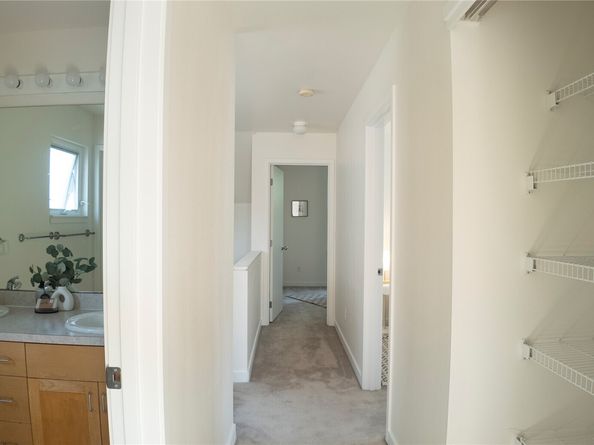 6517 31st Avenue S, Seattle WA 98108