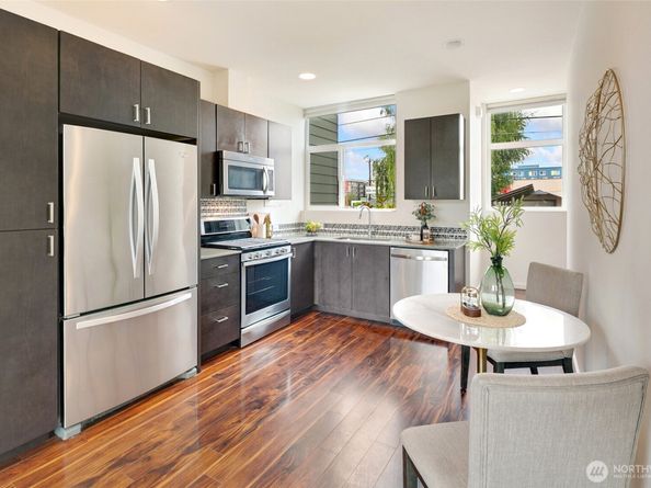 14308 Midvale Avenue N, Seattle WA 98133