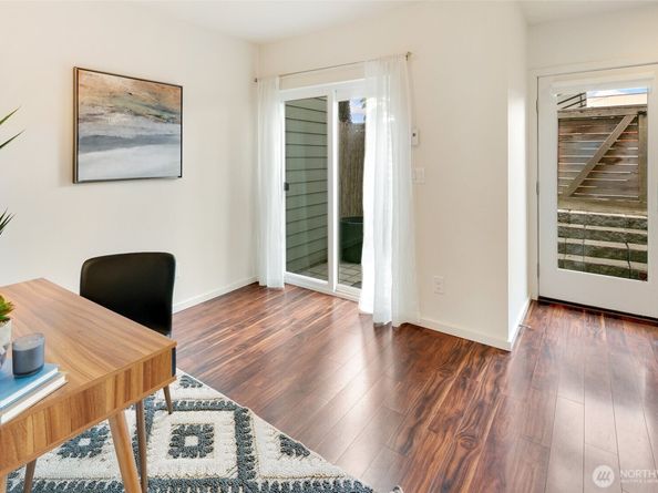 14308 Midvale Avenue N, Seattle WA 98133