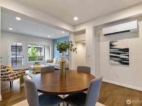 966 6th Walk NE, Issaquah WA 98029