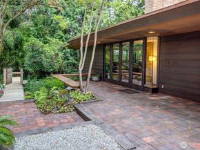 4030 NE 104th Street, Seattle WA 98125