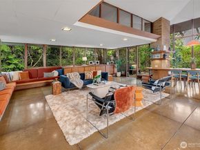 4030 NE 104th Street, Seattle WA 98125