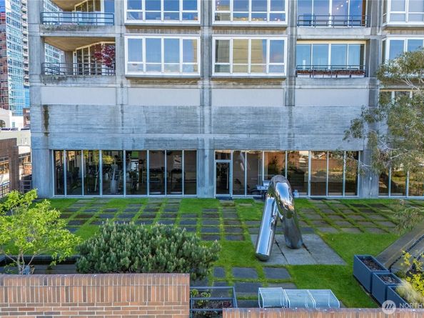 2125 1st Avenue 802, Seattle WA 98121