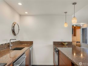 2125 1st Avenue 802, Seattle WA 98121