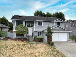 32837 17th Avenue SW, Federal Way WA 98023