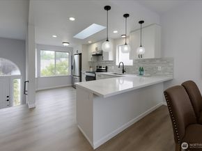 32837 17th Avenue SW, Federal Way WA 98023