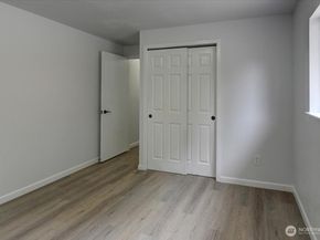 32837 17th Avenue SW, Federal Way WA 98023