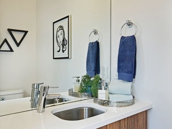 1159 NE 55th Street, Seattle WA 98105