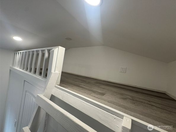 14616 Ash Way, Lynnwood WA 98087